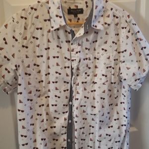 Sunglasses and sailboats